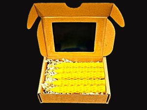 “Komplekts eglīšu svecītes šūna”